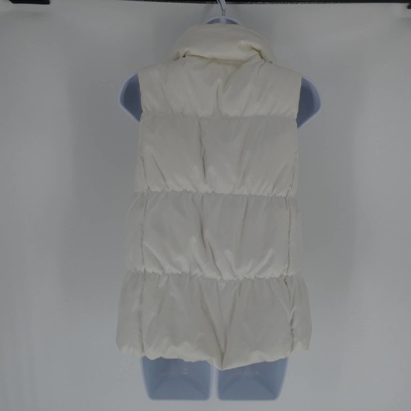 Gap | Women's Down Puffer Vest, White, M. - Picture 5 of 12